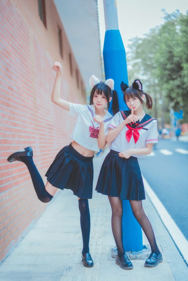 No.093-JK百合2 – 桜桃喵&疯猫ss [33P]-慕色阁