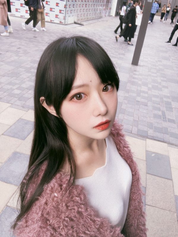 No.045-街拍 [31P]-慕色阁