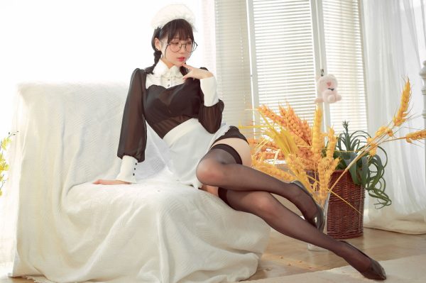 No.036-眼镜女仆 [36P 3V]-慕色阁