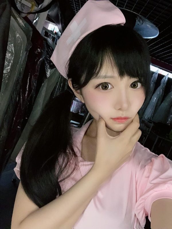 No.100 – 第五套自拍 [25P]-慕色阁