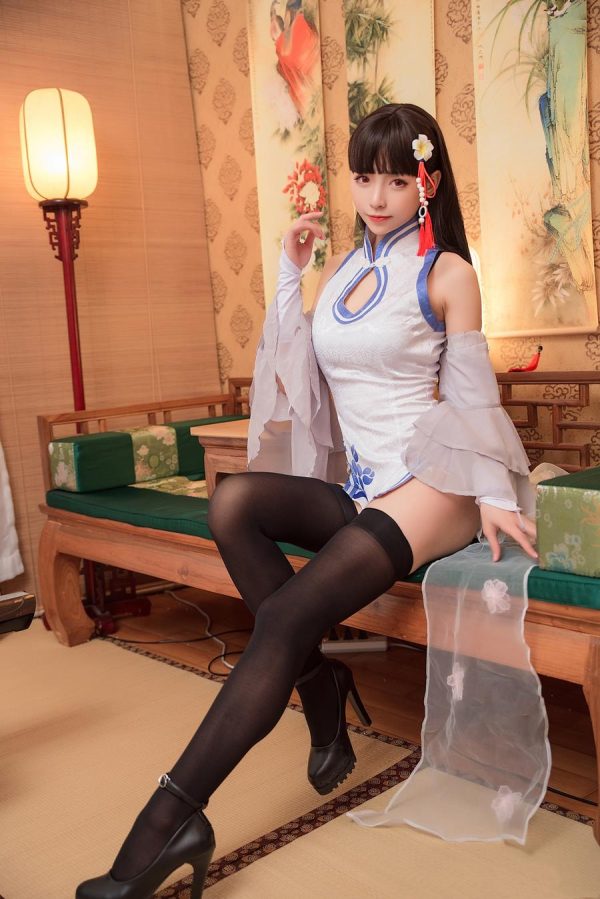 No.001 – 碧蓝航线 逸仙 [8P]-慕色阁
