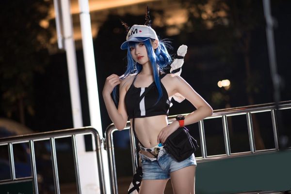 No.009 – 女游客 陈 [9P]-慕色阁