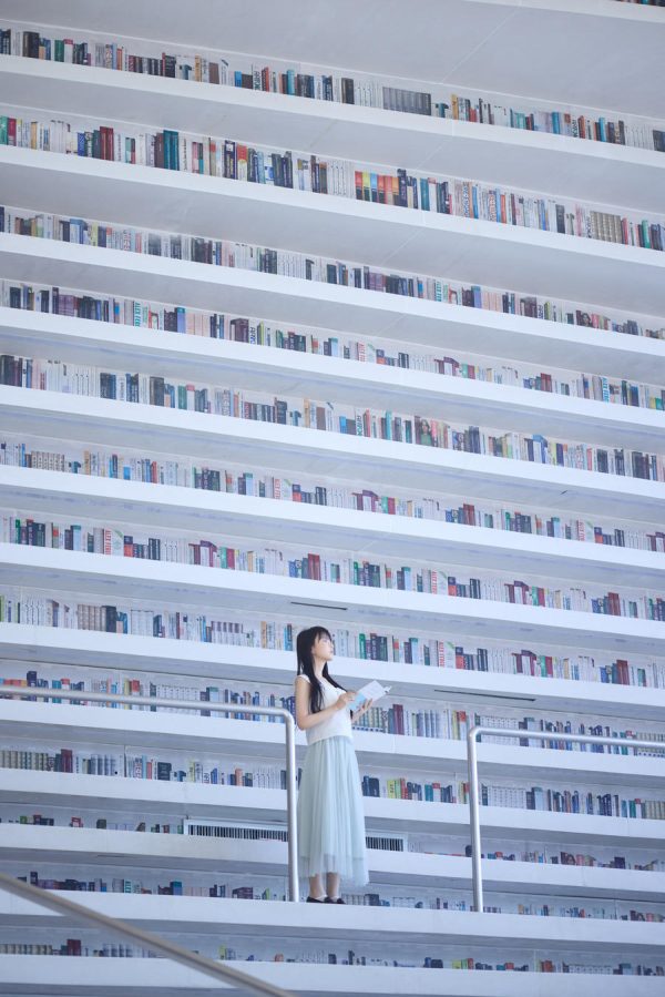 No.126 – 图书馆 [16P]-慕色阁