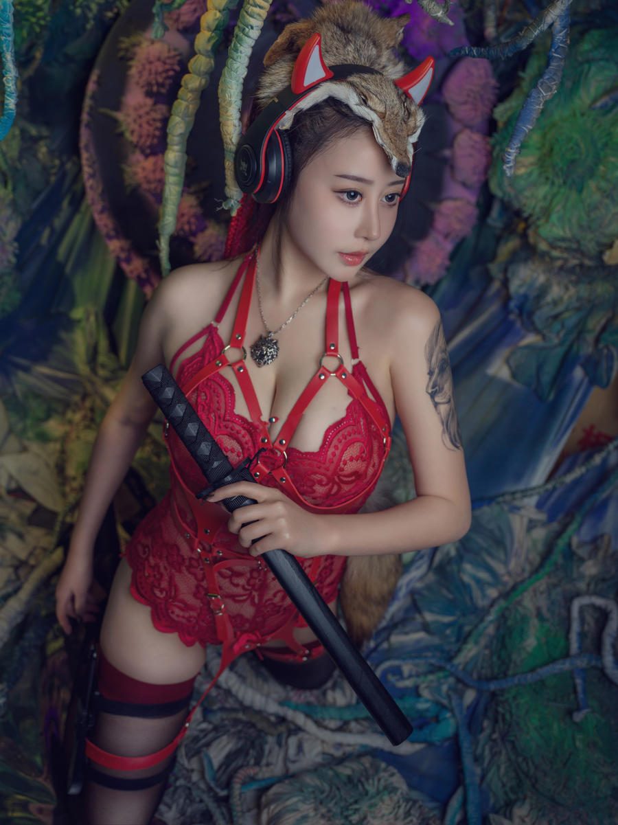 图片[2]-No.134 – 猎狼女 [47P 1V]